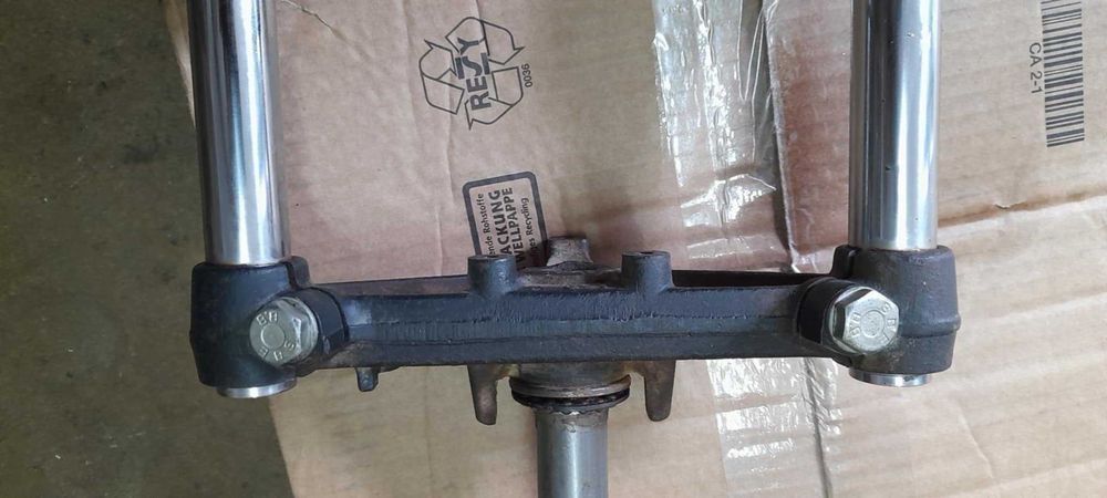 Suspensão e amortecedor Paioli (Yamaha NEOS / AEROX)