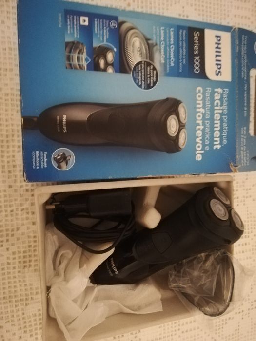 Máquinas barbear Philips recarregável /e com fio NOVAS e Embaladas