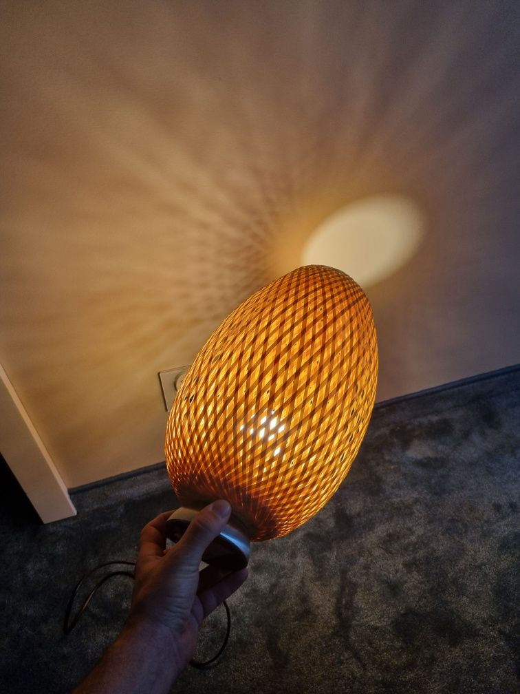 Lampa super stan