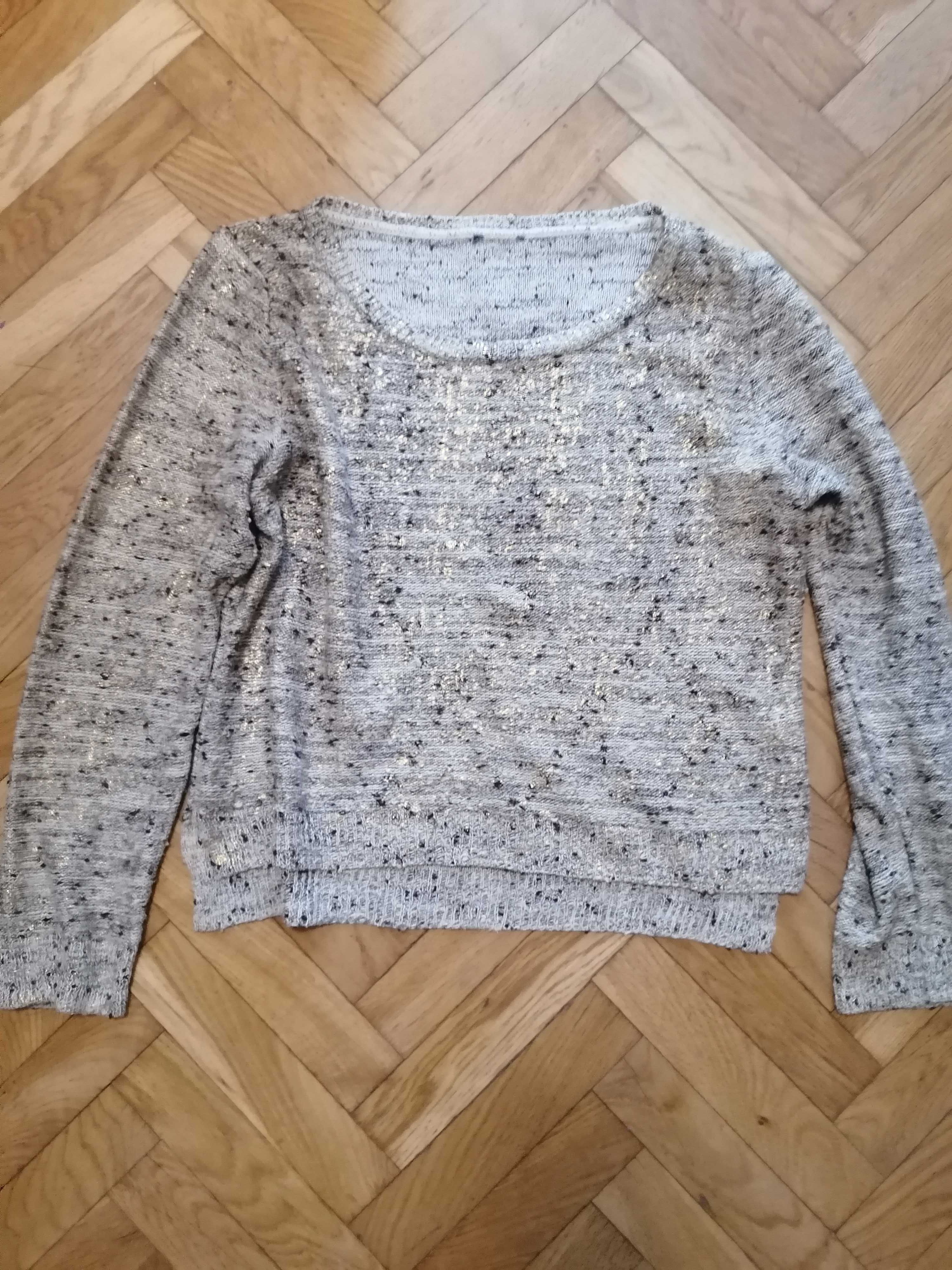 Sweter kolorowy używany