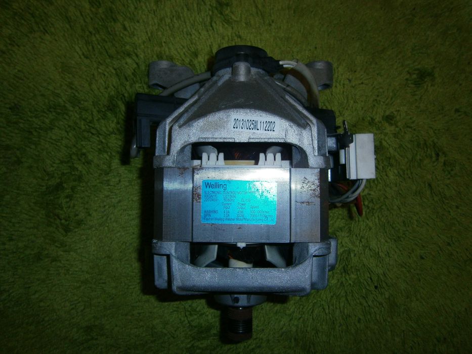 Двигатель мотор к стиральной машине- автомат.