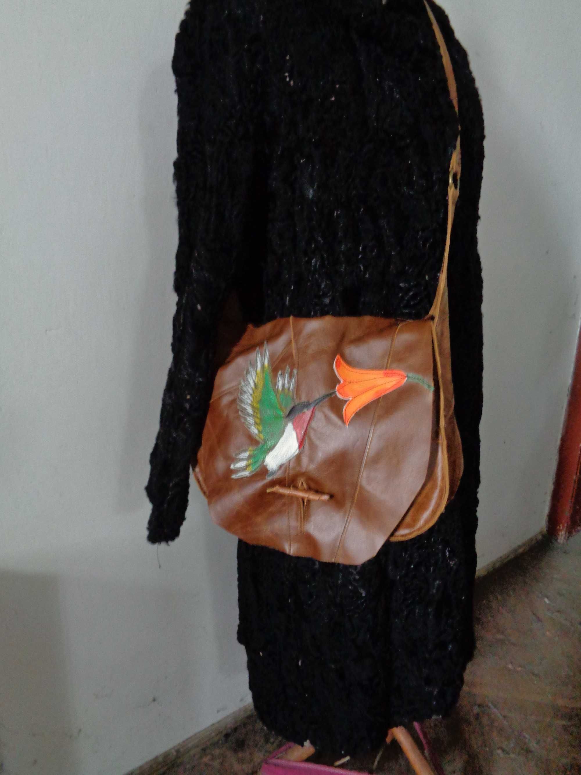 Artystyczna torebka skórzana z kolibrem.  Handmade