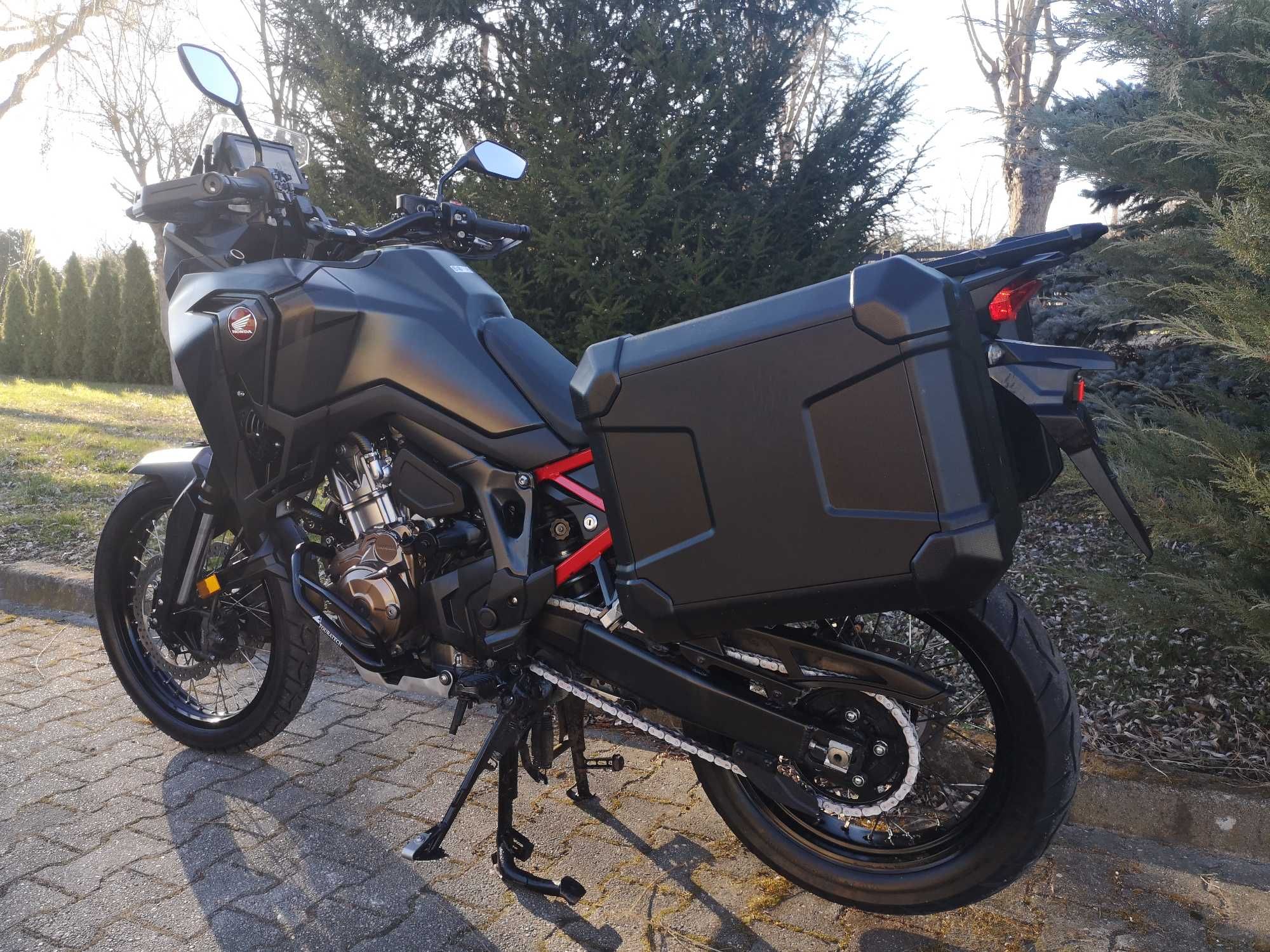 Honda CRF 1100 DCT  z Niemiec od I właściciela  Jak NOWA