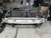Телевізор ауді а6с6 3.0 тді передня панель дифузор радіатор A6 C6 Audi