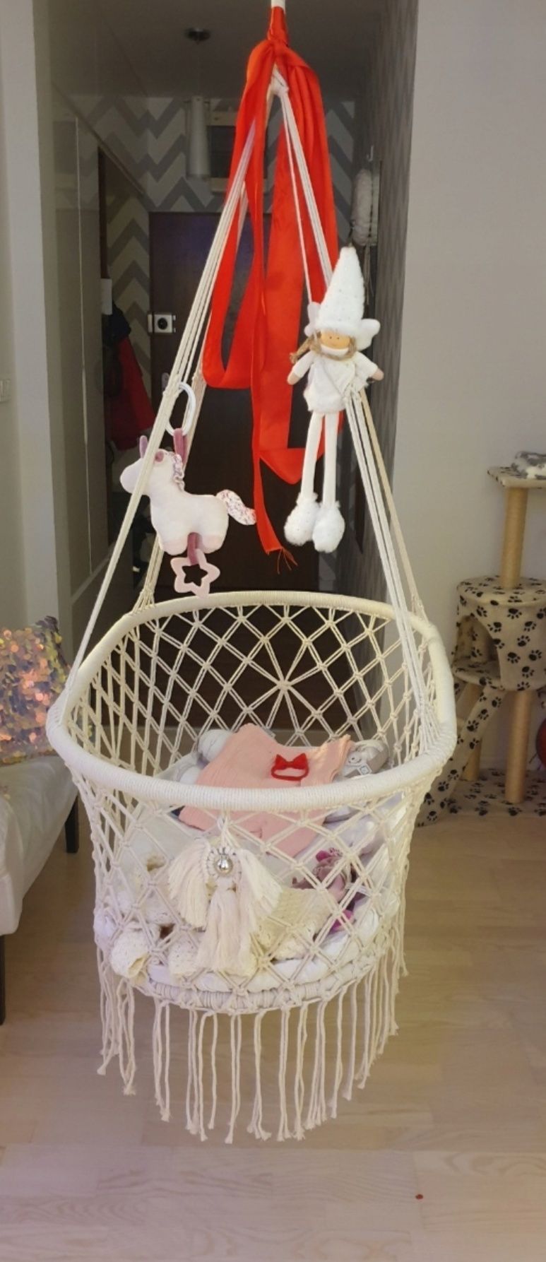 Kołyska wisząca łóżeczko boho kosz gondola