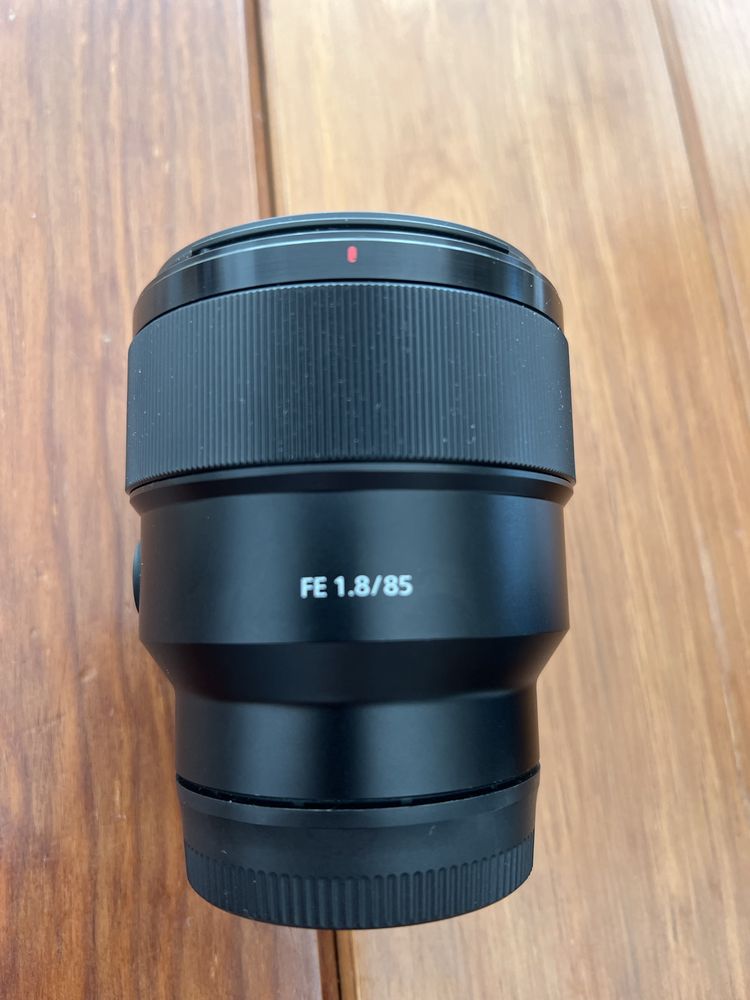 Objetiva Sony 85 mm f1.8