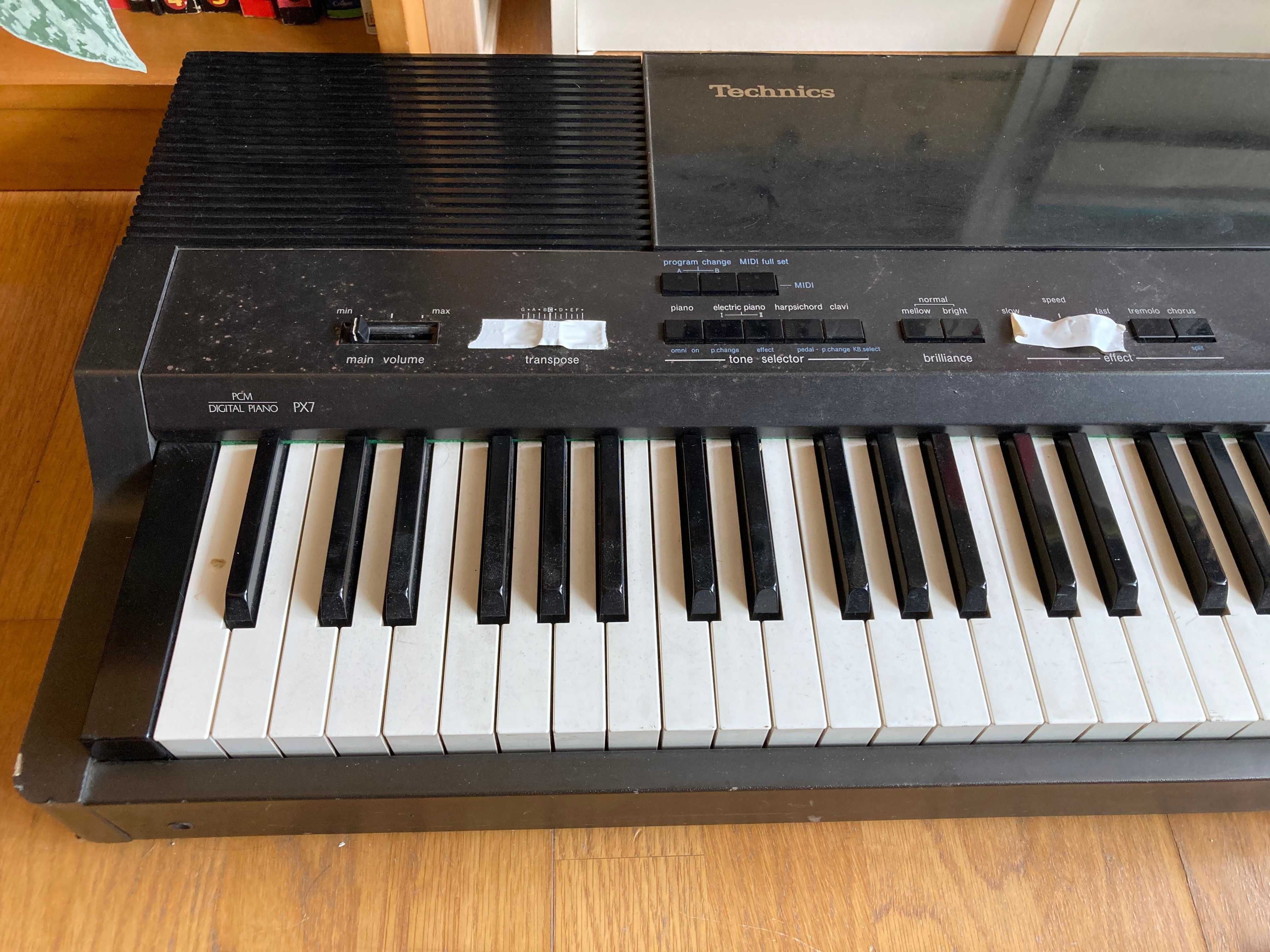 Piano Technics PX7 para peças