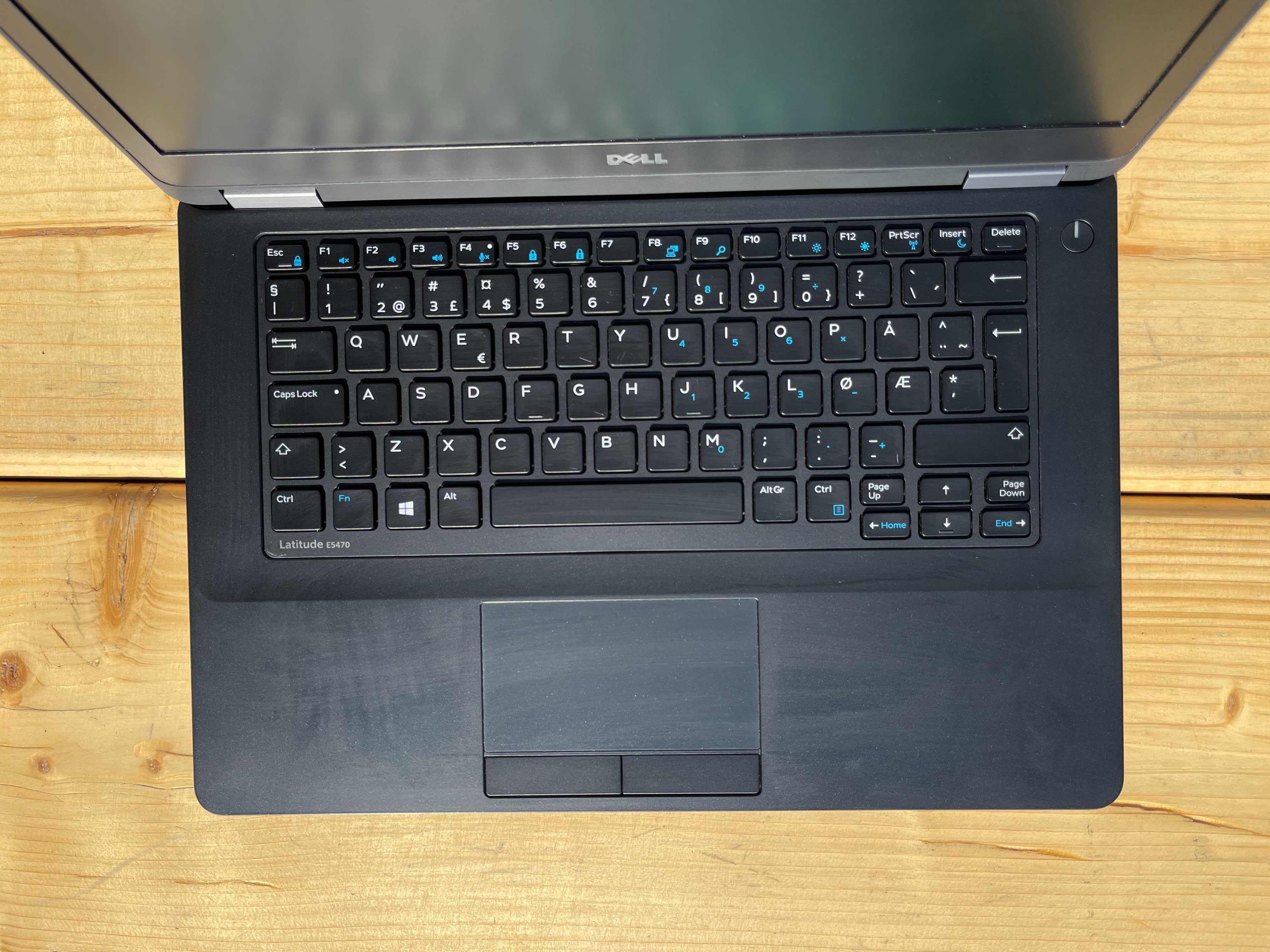 Ноутбук Dell Latitude E5470/i3-6100U/8GB/256M2/14"/HD/Гарантія