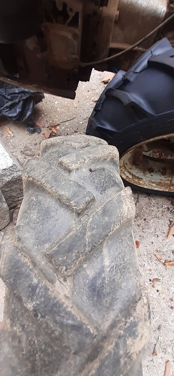Pneu agrícola motocultivador 4.00 10 usado