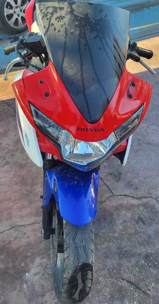 Honda CBR 125r jc50