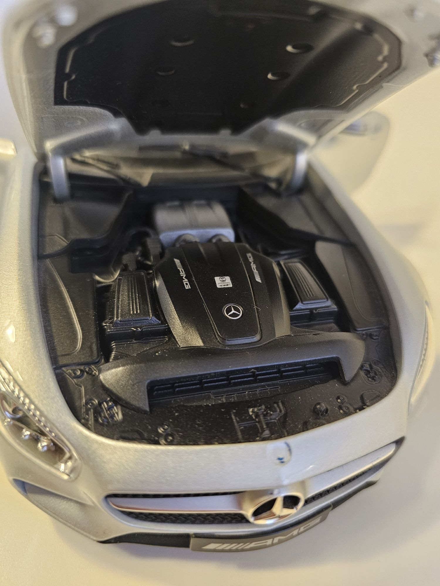 Mercedes AMG GTS NOREV 1:18