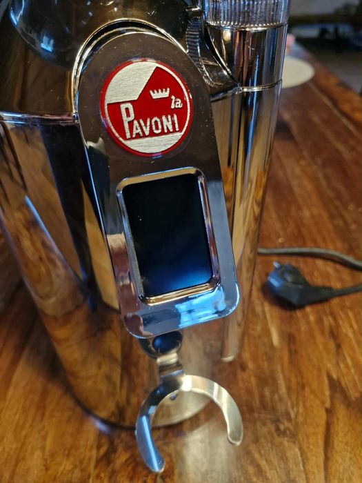 Młynek do kawy  La pavoni