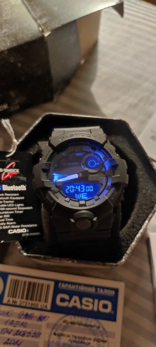 Продам часы Casio G-Shock ( CASIO GBA-800-1AER) Bluetooth