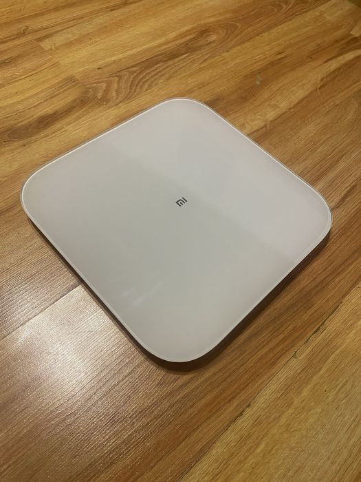 ваги Xiaomi Mi Smart/Умные весы Xiaomi Mi Smart