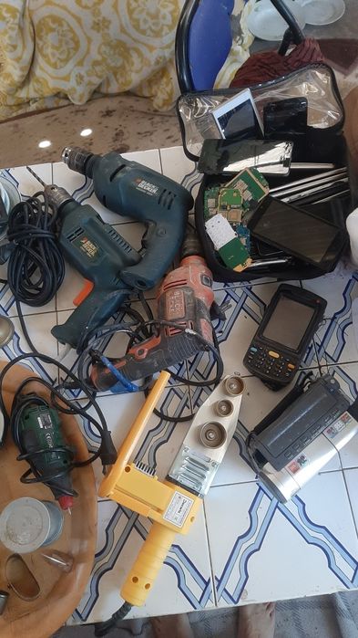 Vendo recheio de casa e diversos