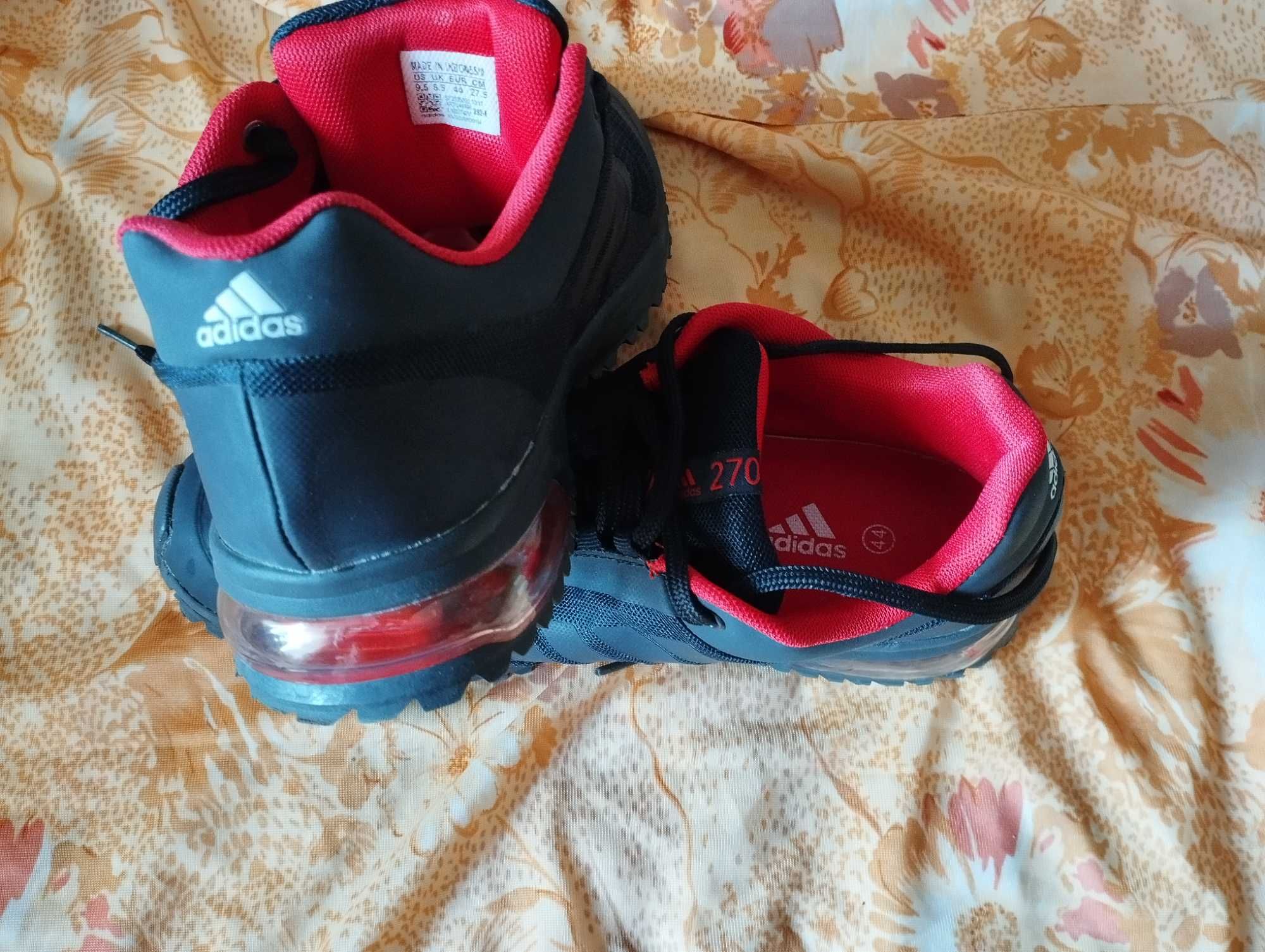 Кроссовки мужские *  adidas * , новые ,размер 42,длина стельки 27 см