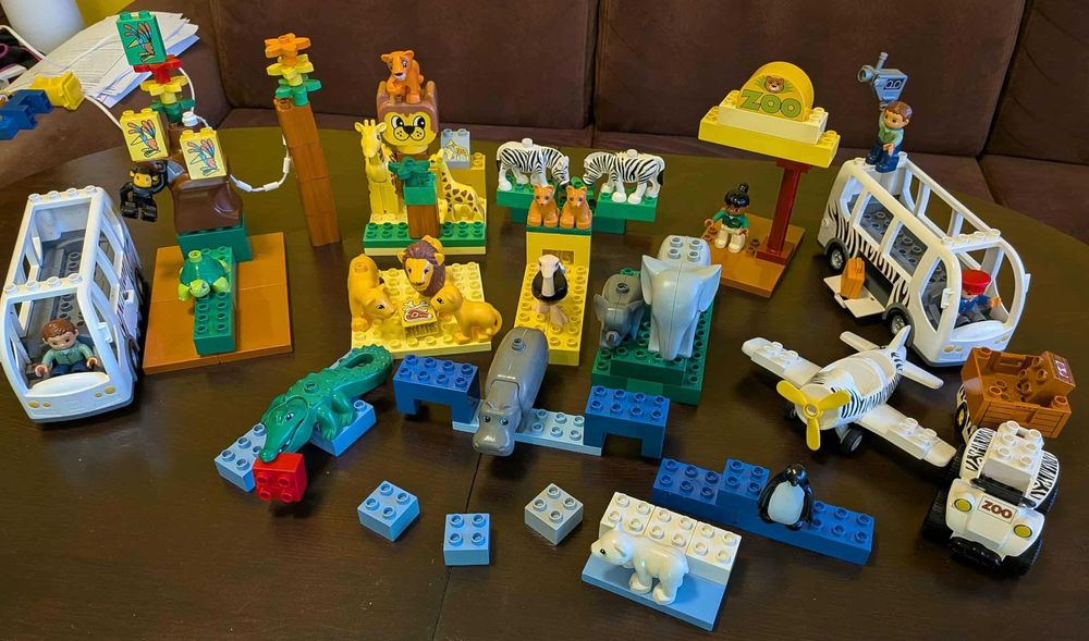 Lego DUPLO zestaw ZOO Safari