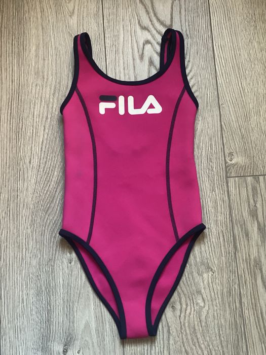 Купальник суцільний, спортивний 9-10 років