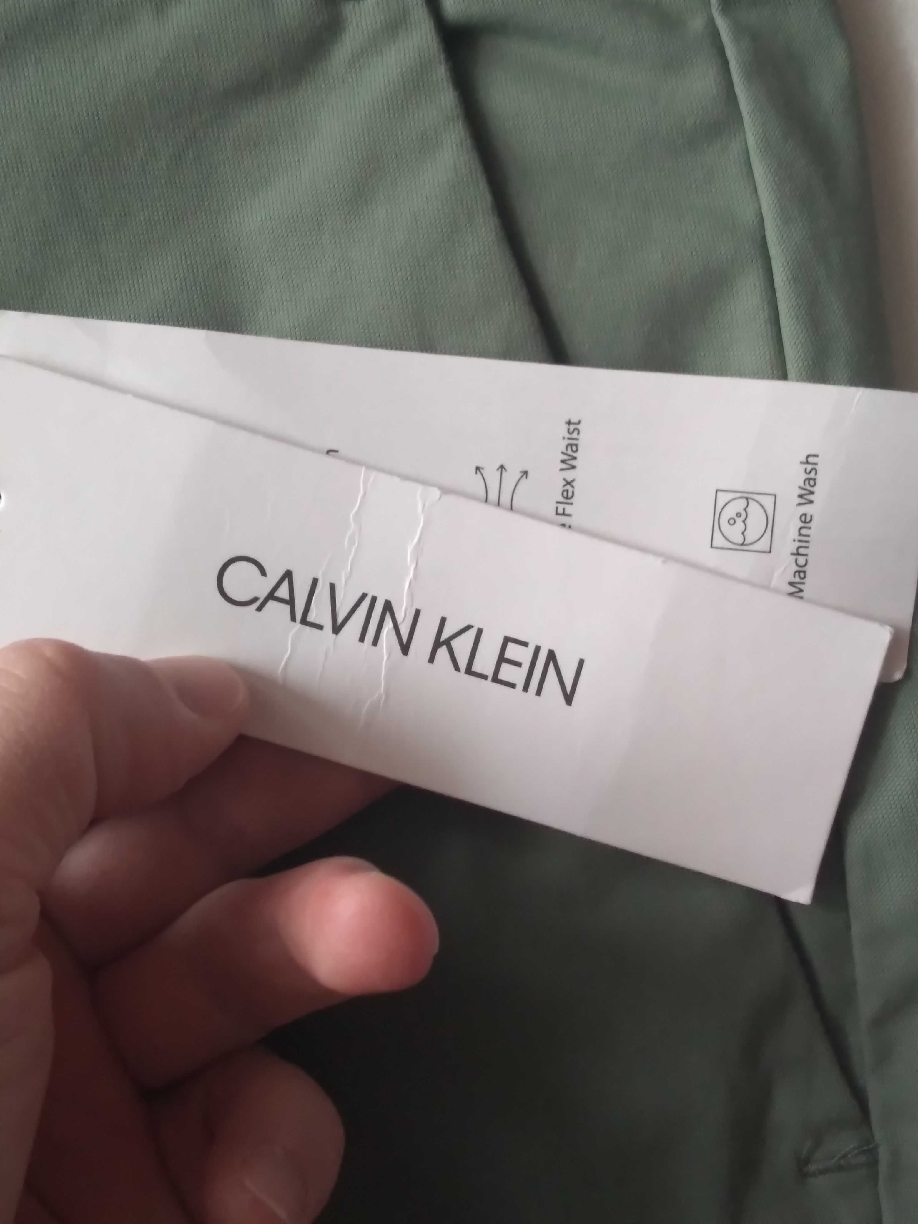 Spodenki męskie Calvin Klein W 32 slim fit