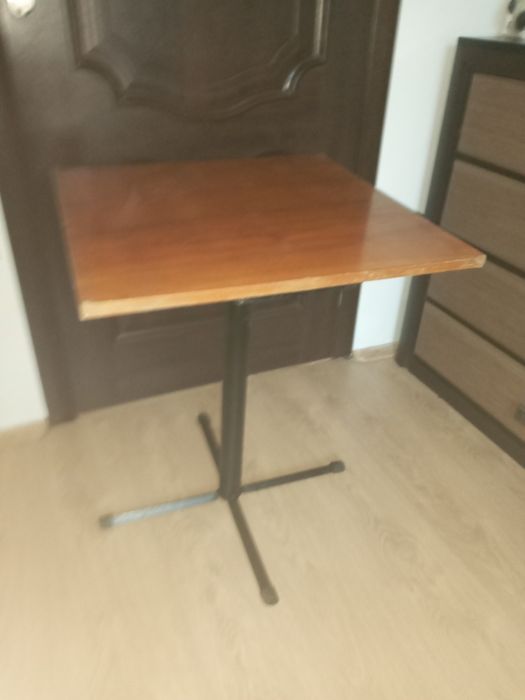 Столик на дачу  або квартиру