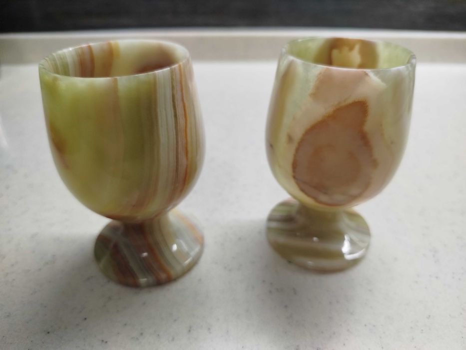 набір чарок з оніксу