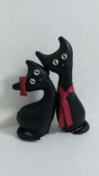 Статуэтки коты с натуральной кожи котики на подарок влюбленным