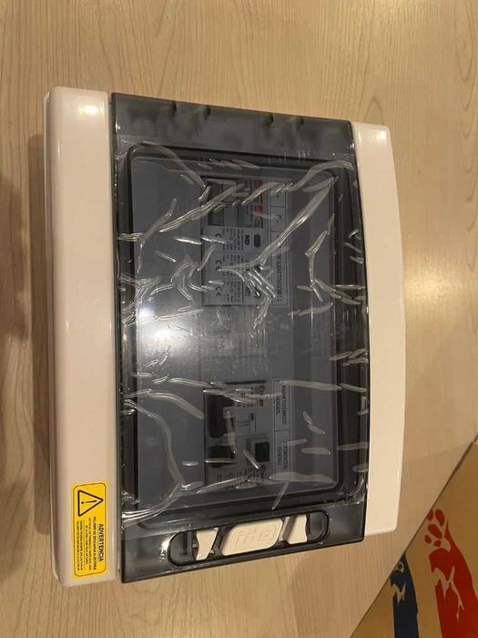 Quadro de proteção DC/AC monofásico de 12 elementos