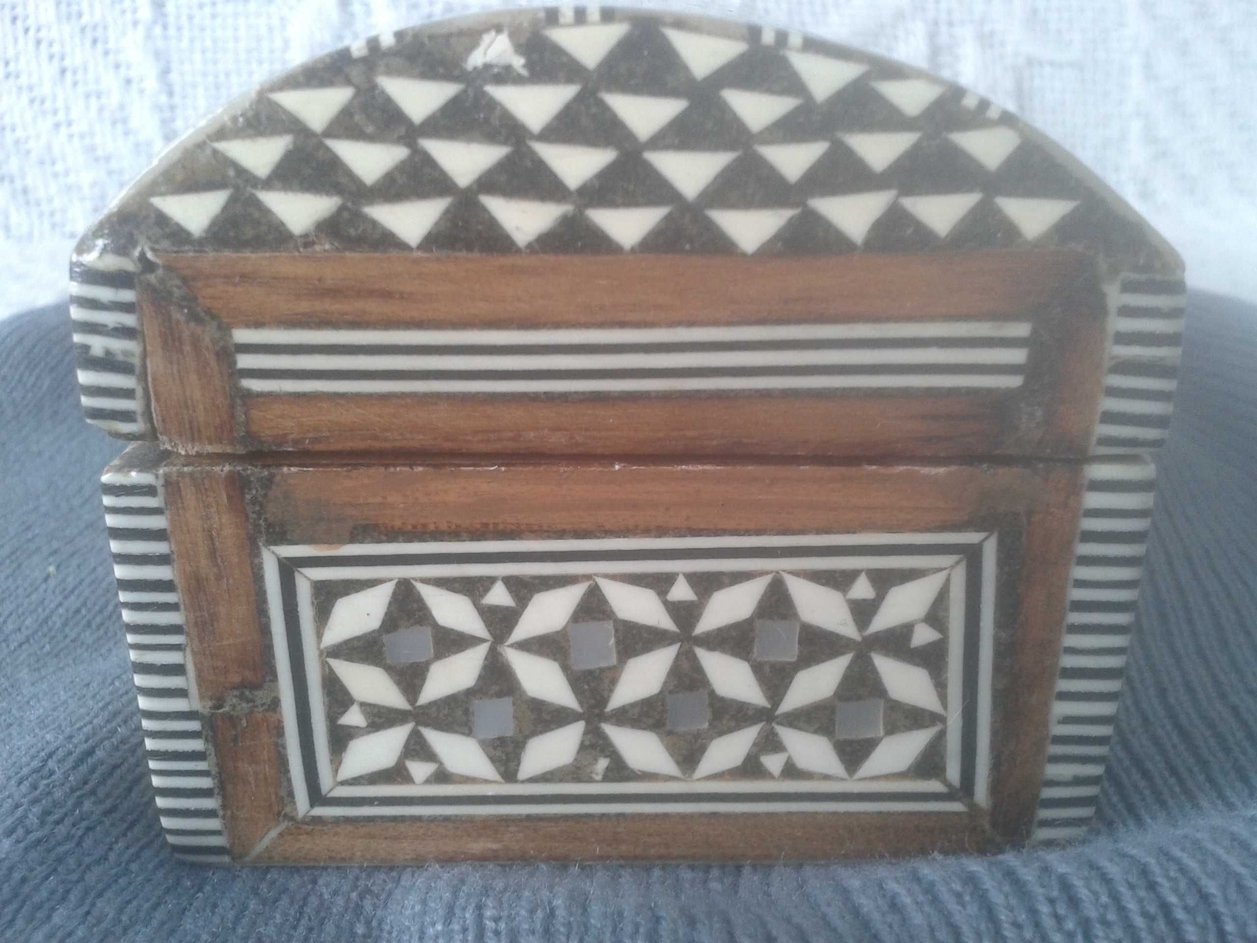 Piękna drewniana szkatułka/pudełko z masą perłową handmade-unikat