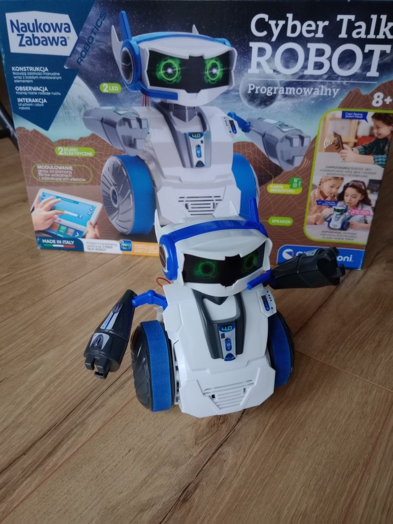 Cyber Talk Robot Programowalny
