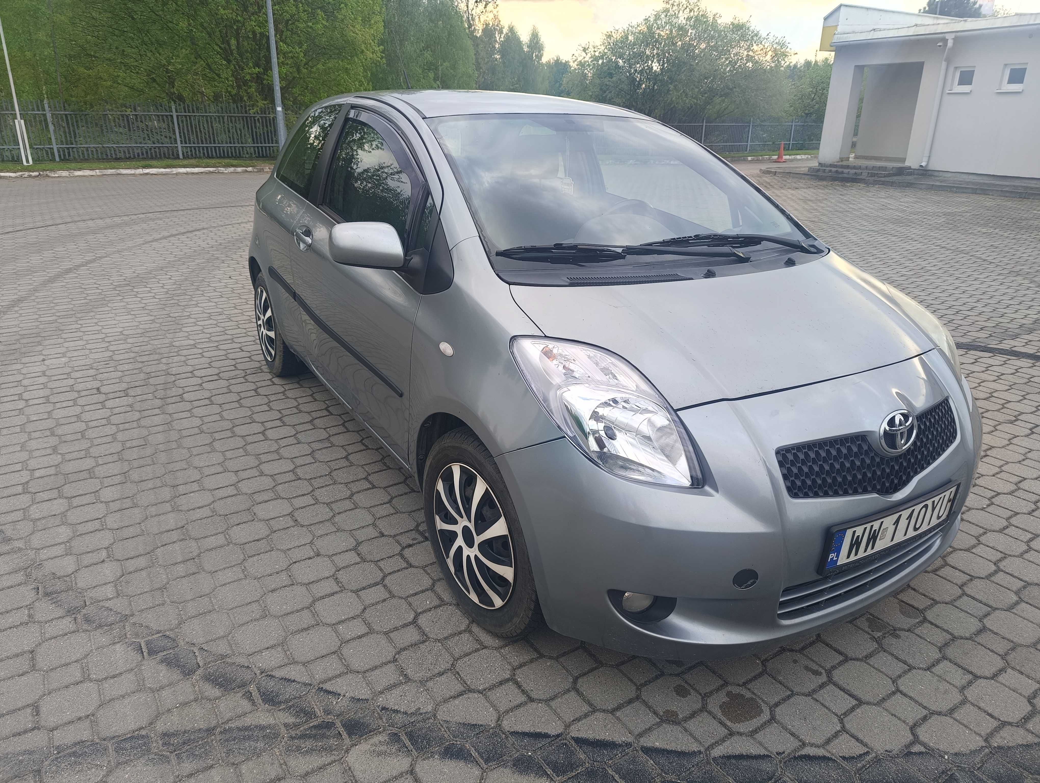 Toyota Yaris 1.4d klimatyzacja