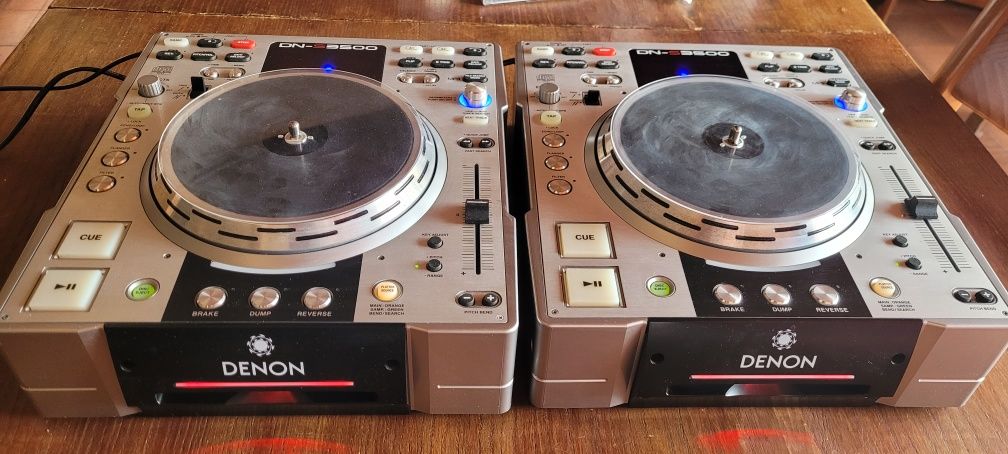 Cdj's Denon S-3500 + Mesa Mistura Vestax PCV 175