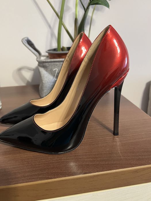 Продам взуття. Нове