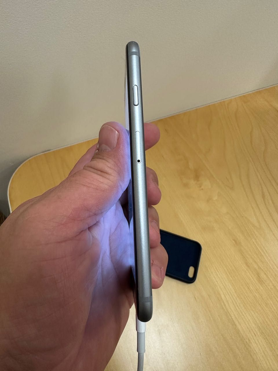 Apple iPhone 6s 128GB szary oryginalne etui skórzane