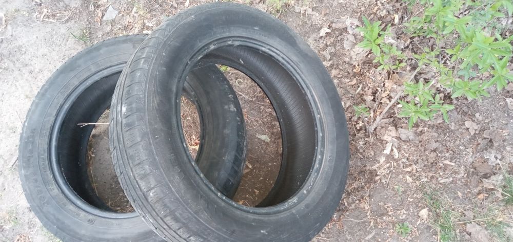 Продам 2 колеса літніх 205 60 р 16 нокія