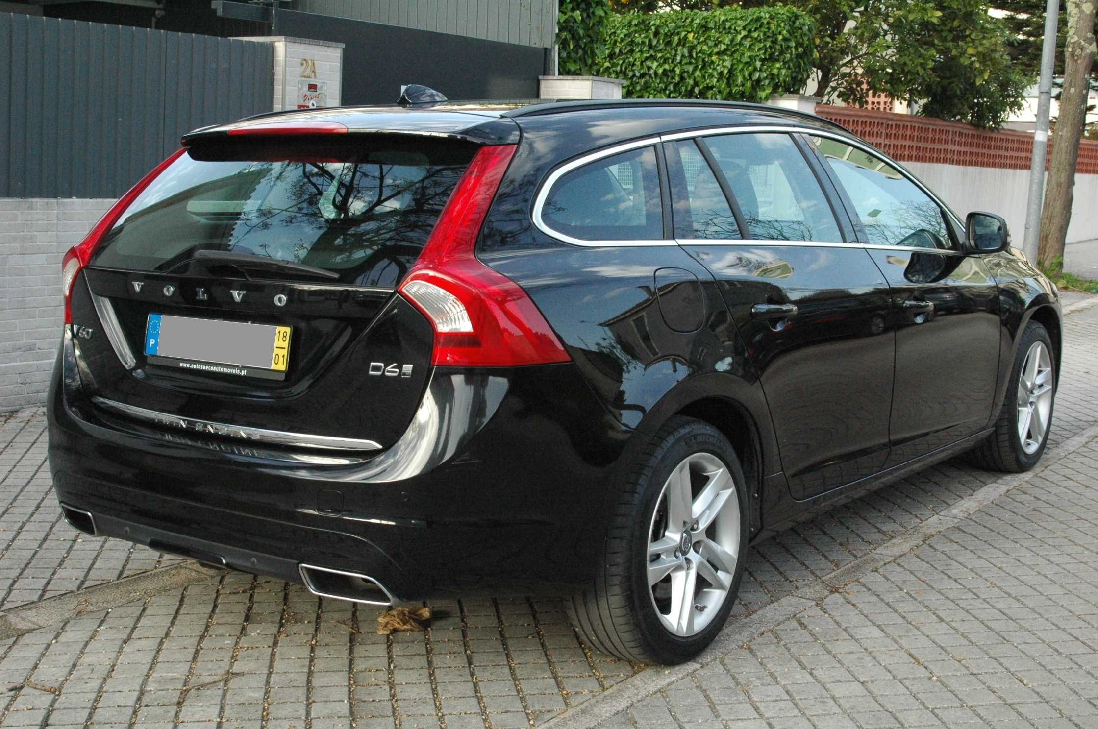 Volvo V60 D6 Plug-in Hybrid (IVA Dedutível)