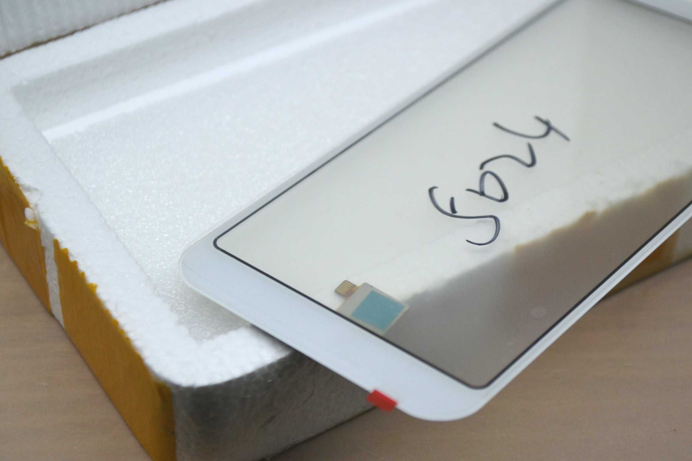 smartfon ALCATEL 1S 2019 3/32GB sprawny z lekko stłuczoną szybką