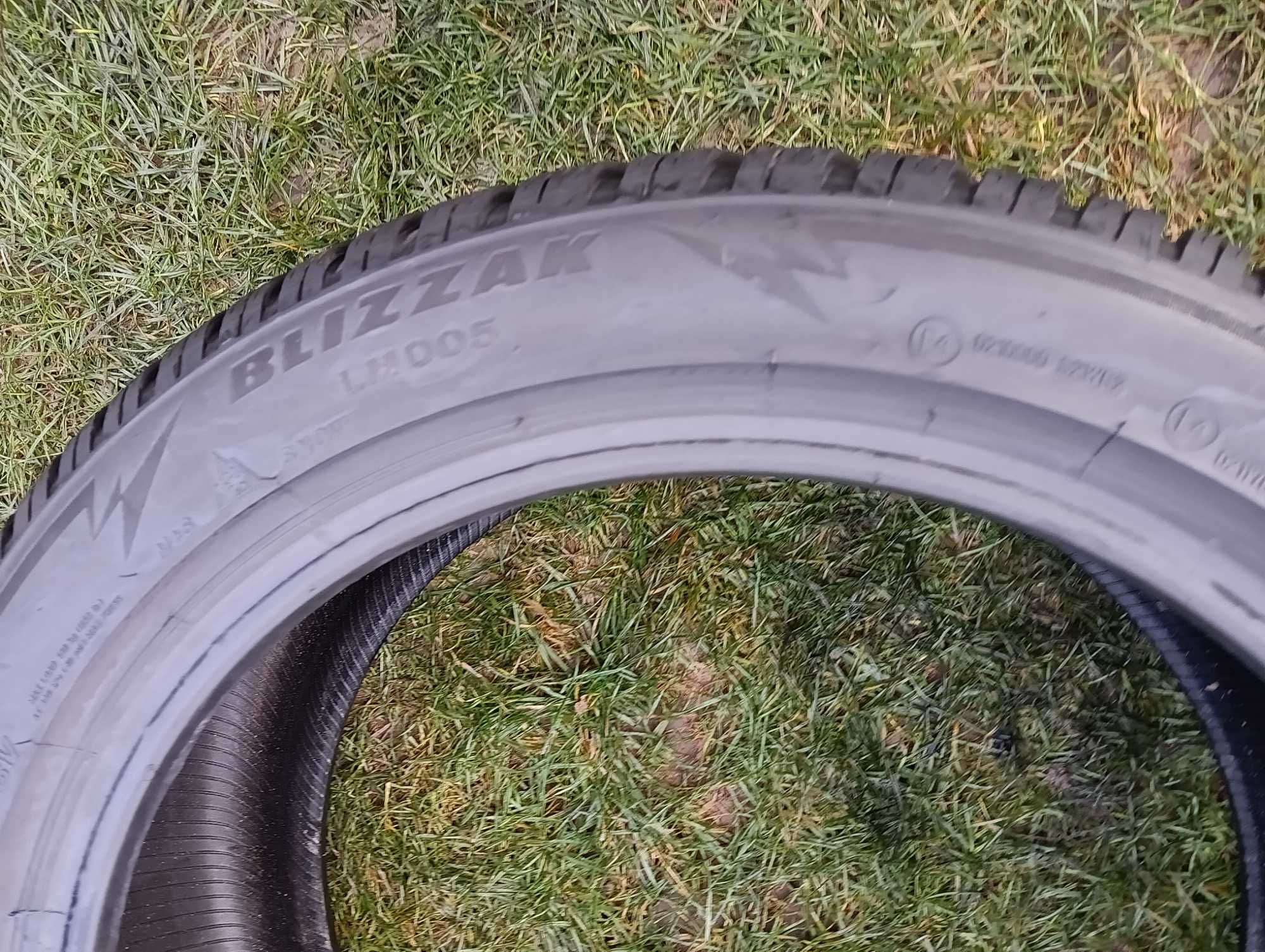 opona 235/45/18 Bridgestone Blizzalk Lm005 1 szt 6,5mm 2022