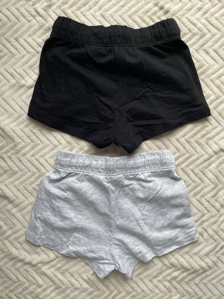 Krótkie spodenki 2szt H&M 134
