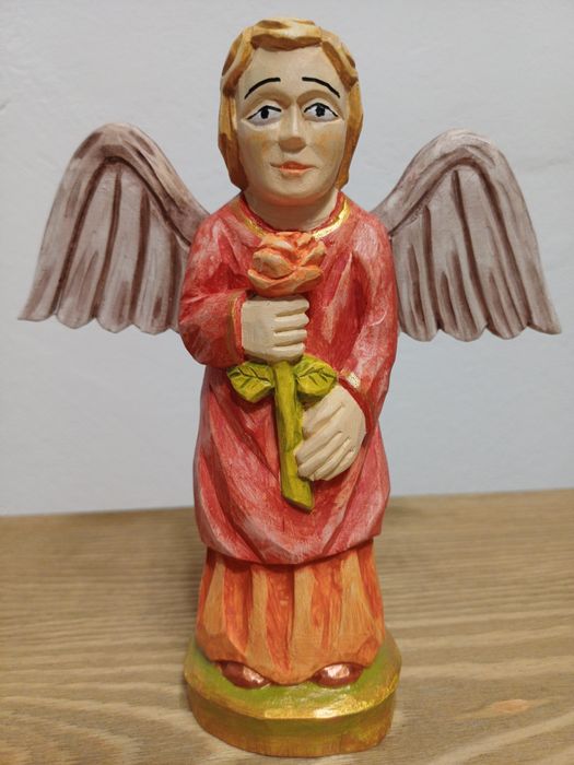 Anioł rzeźba ludowa