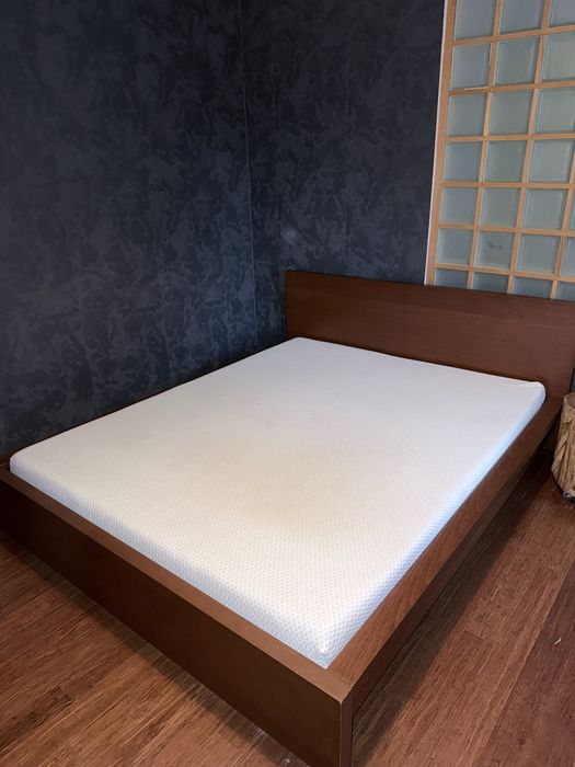 Lozko Malm 160cm x 200cm bez materaca