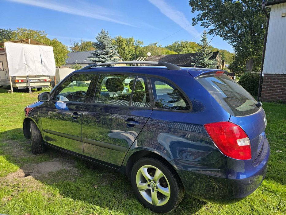 Skoda Fabia 2010 r benzyna 1.6 16V