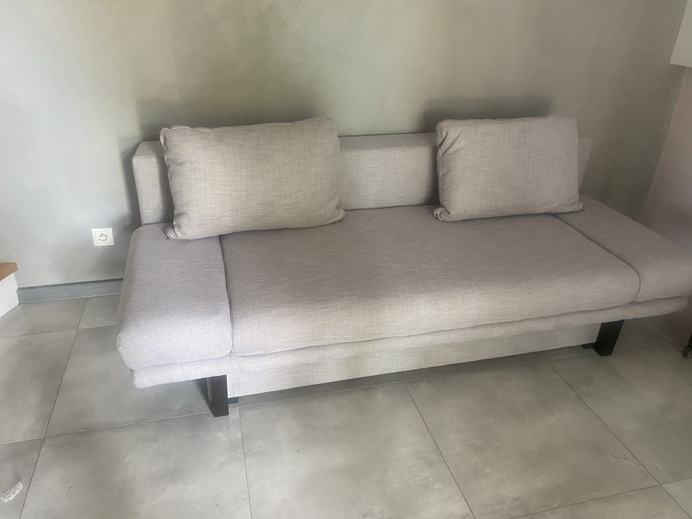 Sofa szara stylowa