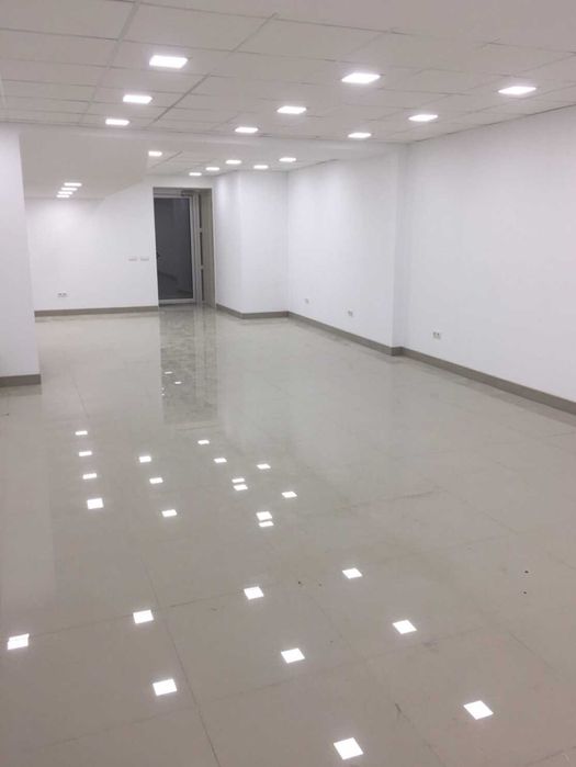 Центр Соборна/Велика Морська 100 кв.м. фасад ремонт ціна 150 тис. у.о.