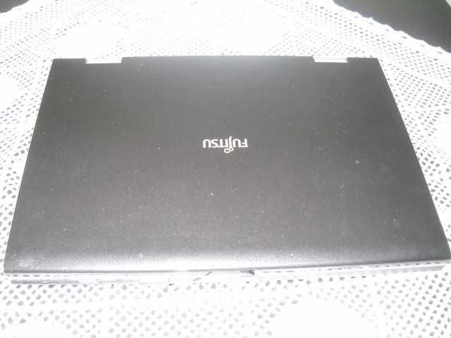 Laptop Fujitsu  Esprimo Mobile  V 6535