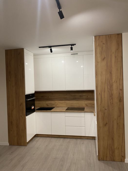 Meble na wymiar - kuchnie, łazienki,szafy i więcej !