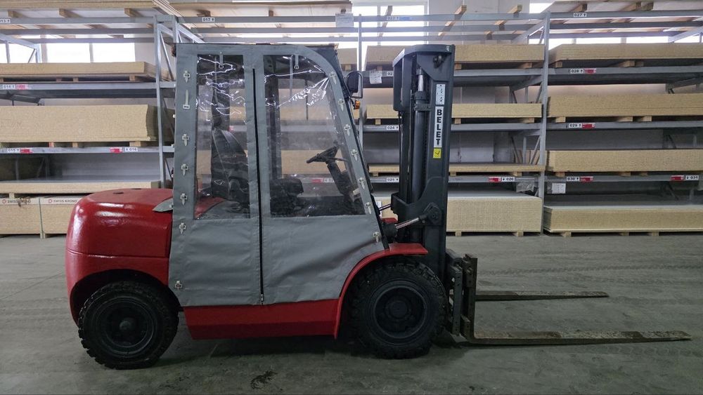 Вилковий навантажувач Belet DV 40-l bv b — 4 т  чудовий стан