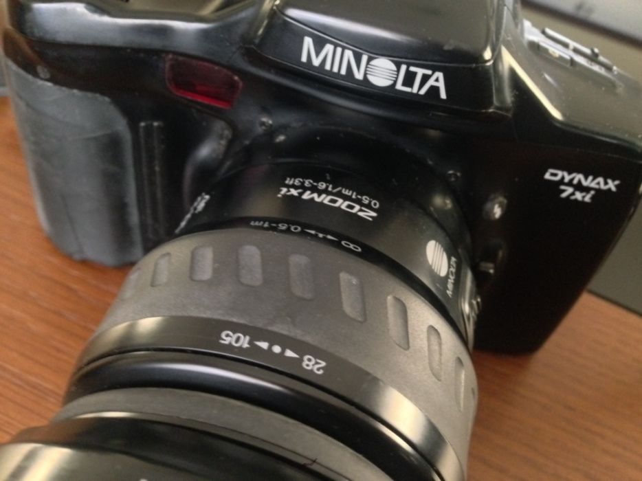 Objetiva Minolta 7Xi  28x105 para Sony