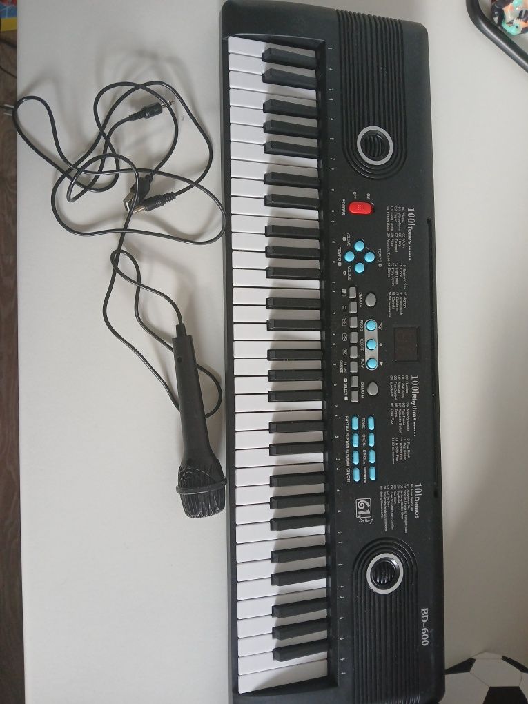 Smiki keyboard mikrofon