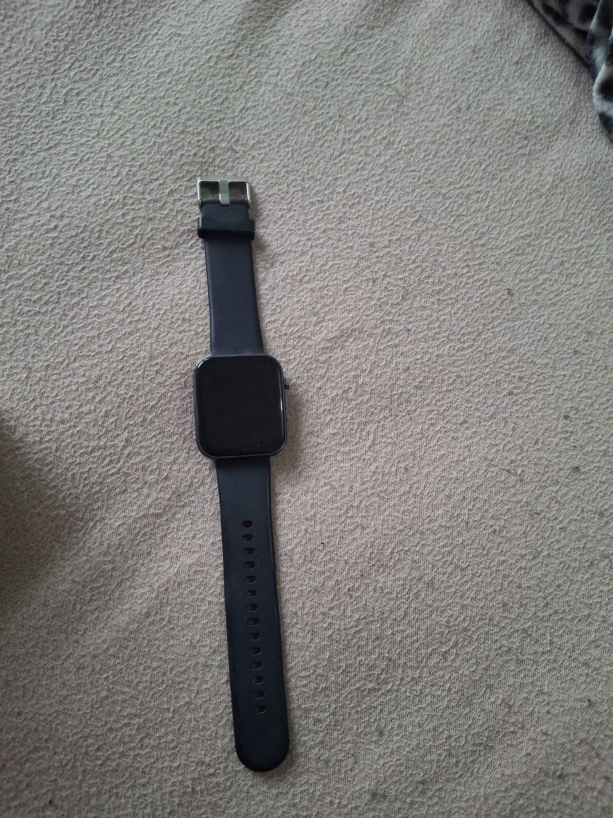 Smartwach preto em bom estado