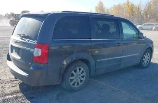 Chrysler Town&Country 2015